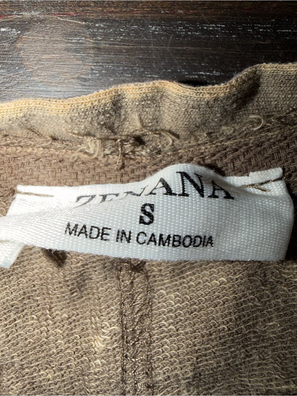 Zenana Outfitters Washed Curved Hem Tank Top NWOT - Picture 5 of 6